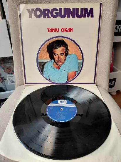 Tanju Okan – Yorgunum - 1980 Türkiye Basım 33 Lük LP Albüm Plak