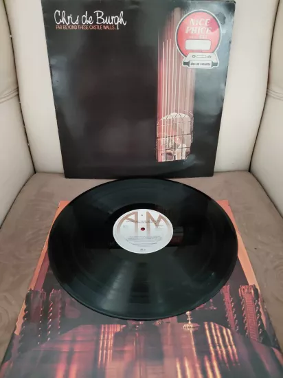 Chris de Burgh  – Far Beyond These Castle Walls -  1974  Hollanda Basım LP Plak