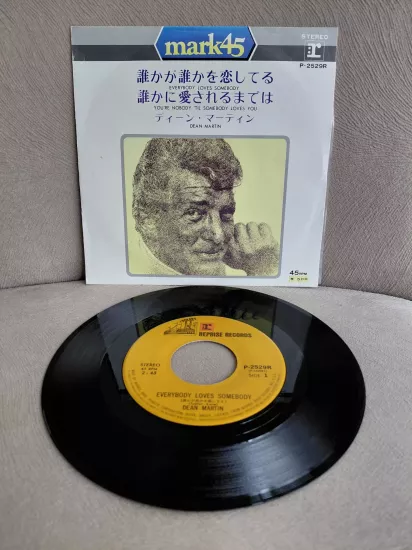 Dean Martin – Everybody Loves Somebody  - 1976  Japonya  Basım 45 ’lik Plak