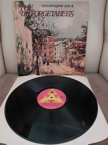 Unutulmayanlar Dizisi: 6 ( Eartha Kitt – Üsküdar...)  - Türkiye Dönem Basım Albüm - LP Plak