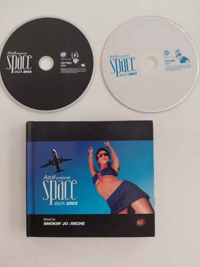 Azuli Presents Space Ibiza 2003  - 2003  İngiltere Basım - 2 x CD Mixed