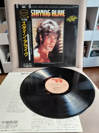 Staying Alive  (Soundtrack)  -  1983 Japonya Basım 33lük LP Plak - Obili