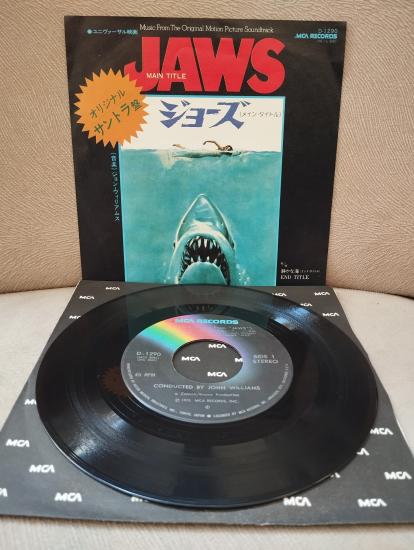 JAWS - Main Title / End Title - Soundtrack -  Japonya 1975  Basım 45’lik Plak
