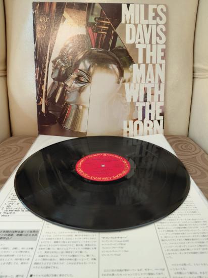 Miles Davis –  The Man With The Horn - 1981 Japonya Basım LP Plak
