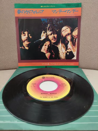 The Mamas & The Papas  ‎– California Dreamin -  1979  Japonya Basım 45’lik Plak