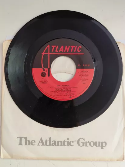 LAURA BRANIGAN  - Self Control / The Lucky One  1984 USA Basım 45 lik Plak - Firma Kapaklı