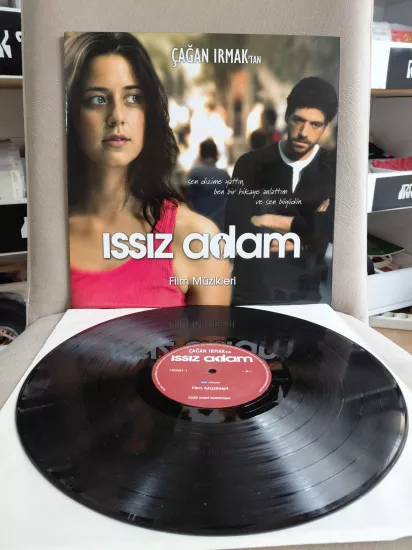 Issız Adam (soundtrack) -  2008 Türkiye  Basım Albüm - 33 lük LP Plak