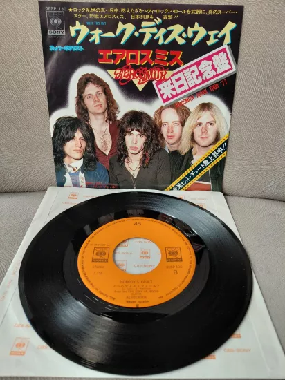Aerosmith  –  Walk This Way  - 1977  Japonya Basım 45lik Plak