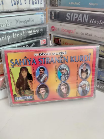 Li Diyar Muzîkê - Şahiya Stranên Kurdî -  Türkiye  Basım Kaset Albüm /Açılmamış Ambalajlı (Kürtçe)