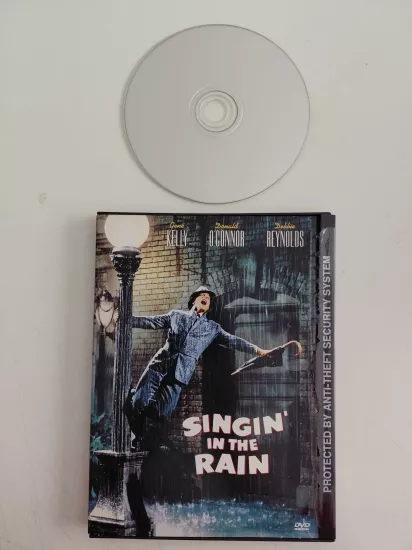 Yağmur Altında ( Singin’ In The Rain)  - DVD Film (Snapcase) /1. Bölge-Türkçe altyazı yoktur