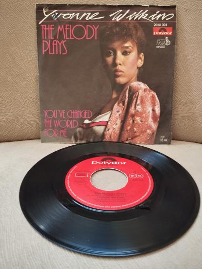 YVONNE WILKINS  - The Melody Plays  1981 Avusturya Basım  45 LİK PLAK