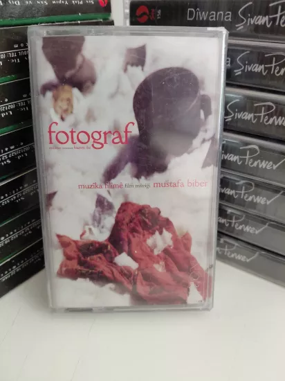 Mustafa Biber – Fotograf  - 2002 Türkiye  Basım Kaset Albüm /Açılmamış Ambalajlı (Kürtçe)