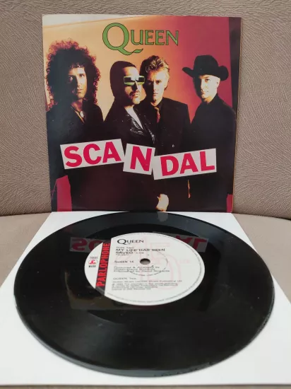 Queen  –  Scandal - 1989  İngiltere  Basım 45lik Plak