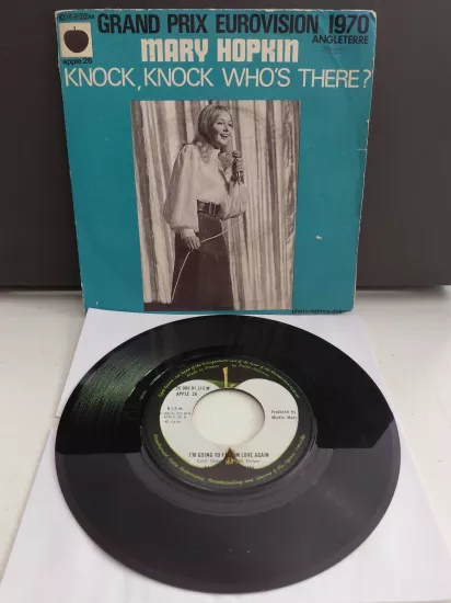 Mary Hopkin – Knock, Knock Who’s There/ I’m Going To Fall In Love Again - 1970 Fransa Basım 45lik Plak