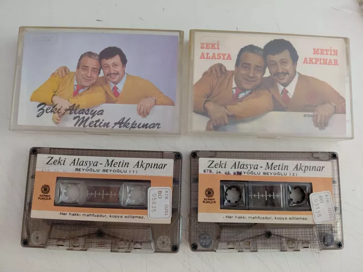 Zeki Alasya, Metin Akpınar – Beyoğlu Beyoğlu 1/2 -  Türkiye Basım  Kaset 