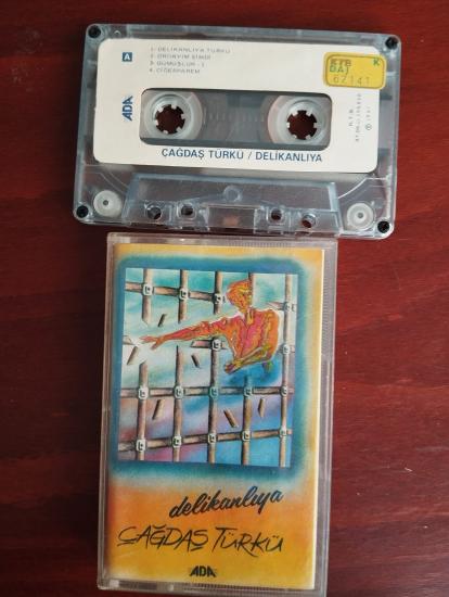 ÇAĞDAŞ TÜRKÜ - Delikanlıya -  1987 Türkiye Basım Kaset Albüm/ Kağıt Baskı