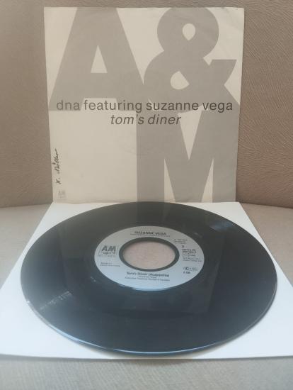 SUZANNE VEGA - Tom’s Diner - 1990 Almanya Basım 45 lik Plak
