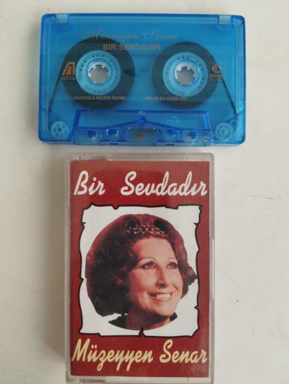 Müzeyyen Senar - Bir Sevdadır  -  1992  Türkiye Basım Kaset Albüm