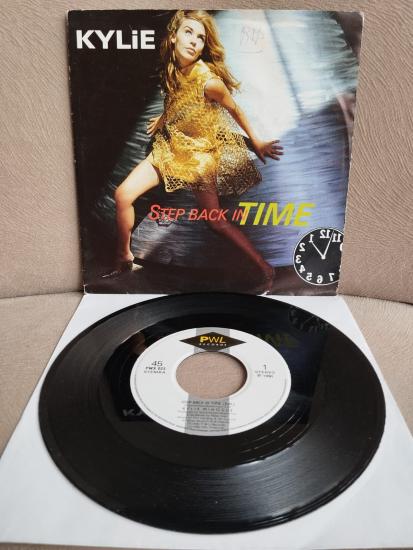 Kylie Minogue –  Step Back In Time - 1990  Belçika Basım 45 lik Plak