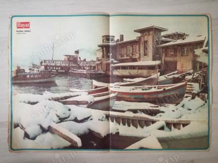 BEŞİKTAŞ İSKELESİ KIŞ 1970 LER-HAYAT DERGİSİ ORTA SAYFASI