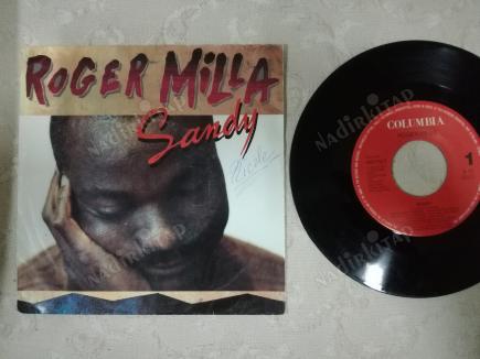 ROGER MILLA - SANDY / TIMBA -1991 HOLLANDA  BASIM 45 LİK PLAK (KAMERUNLU GOLCÜ FUTBOLCUNUN PLAĞI)