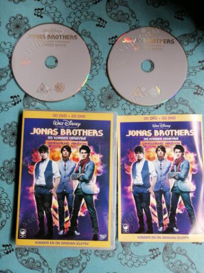 JONAS BROTHERS  3 D KONSER DENEYİMİ EXTENDED MOVIE - 2 DİSKLİK VERSİYON   84  DAKİKA + EKSTRALAR  -   DVD FİLM