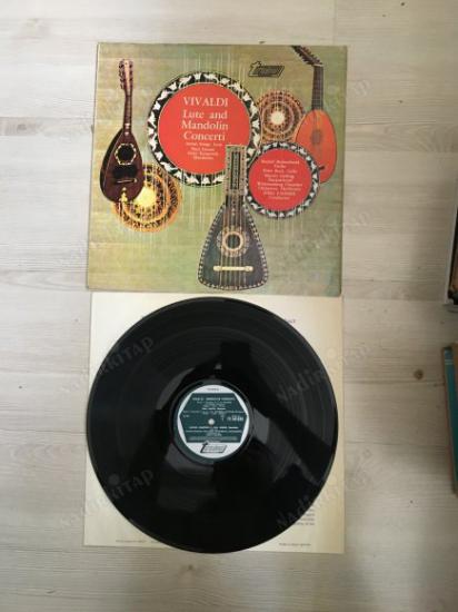 VIVALDI - LUTE AND MANDOLIN CONCERTI- WÜRTTEMBERG CHAMBER ORCHESTRA - 1969 USA BASIM - LP 33 LÜK PLAK
