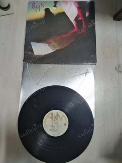 STYX - CORNERSTONE ( BOAT ON THE RIVER BU ALBÜMDE ) 1979 USA BASIM LP ALBÜM