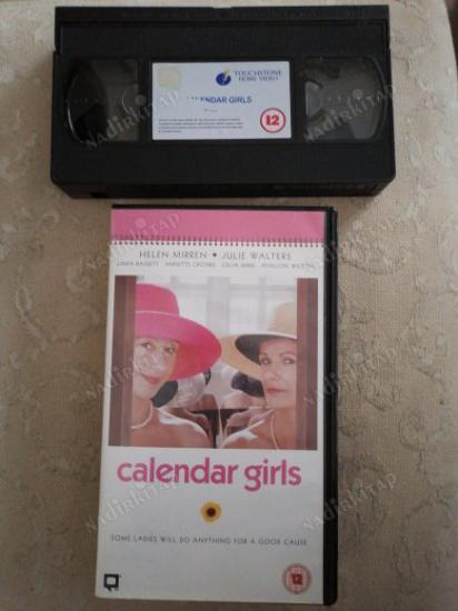 VHS VİDEO - CALENDAR GIRLS - HELEN MIRREN / JULIE WATERS  - 104 DAKİKA - İNGİLİZCE