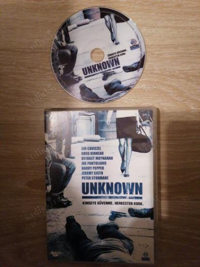 UNKNOWN - KİMSEYE GÜVENME HERKESTEN KORK - JIM CAVIEZEL / GREG KINNEAR - DVD FİLM - 82  DAKİKA