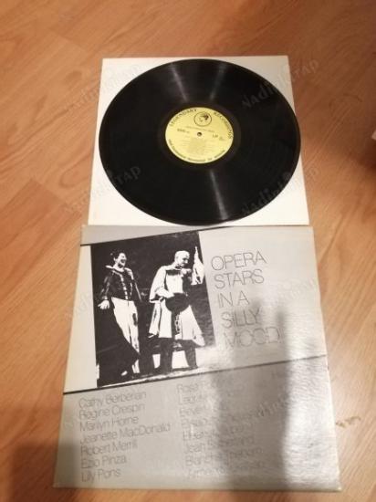 OPERA STARS IN A SILLY MOOD -  USA DÖNEM  BASIM  33 LÜK LP  PLAK