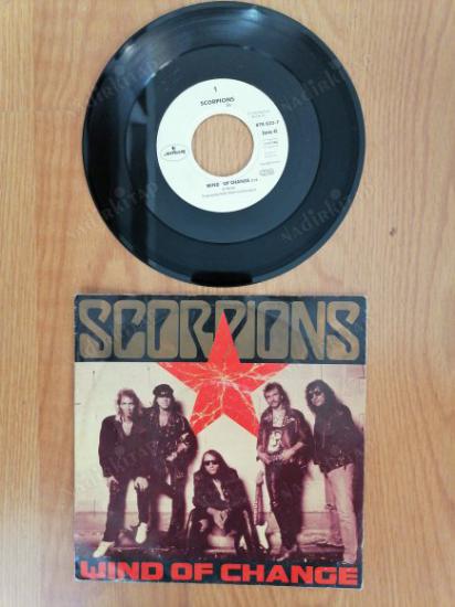 SCORPIONS - WIND OF CHANGE - 1990 Almanya Basım 45 LİK PLAK - 2. El