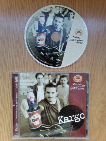 KARGO - HERKESİN GEÇTİĞİ YOLDAN GEÇME - 2000 TÜRKİYE  BASIM SINGLE PROMO CD ( EFES DARK PROMOSYONU )