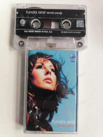 FUNDA ARAR - SEVDA YANIĞI -  TÜRKİYE 2003 BASIM - KASET ALBÜM
