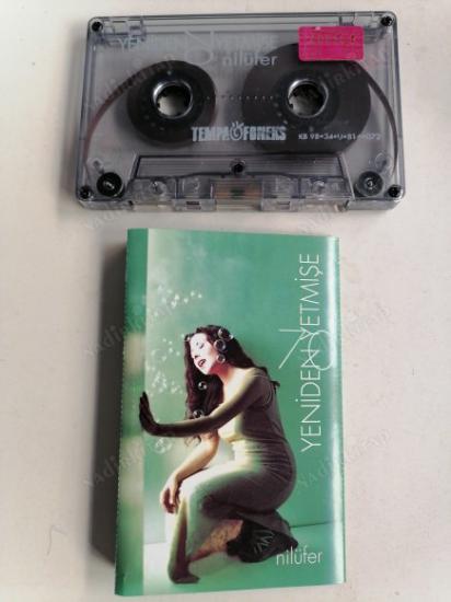 NİLÜFER - YENİDEN YETMİŞE  -  TÜRKİYE 1998  BASIM - KASET ALBÜM