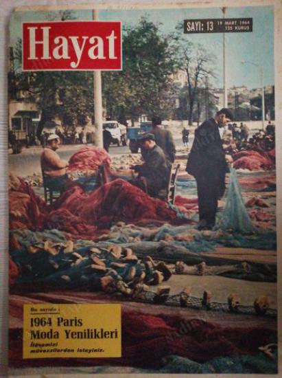 HAYAT DERGİSİ 19 Mart 1964 Sayı:13  Orta Sayfa Posteri : Osman Hamdi Bey’in Cami Kapısı