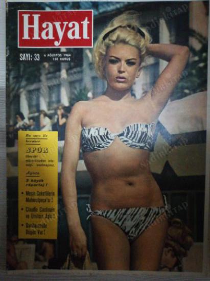 HAYAT DERGİSİ - 6 Ağustos 1964 Sayı:33 - Eyüp Han , Şah Rıza Pehlevi Cemal Gürsel İstanbul’da  Orta Sayfa Posteri : Hamidiye İskenderiyede