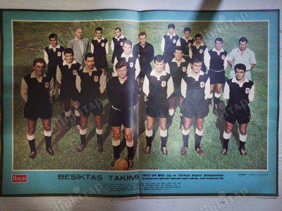 1963-64 Sezonu BEŞİKTAŞ FUTBOL TAKIM Kadrosu Toplu Halde Hayat Dergisi Orta Sayfa Posteri 32x48 cm