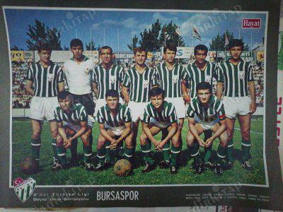 1967 BURSASPOR  FUTBOL TAKIMI 2. Türkiye Ligi Beyaz Grup Şampiyonu -Hayat Dergisi Orta Sayfa Posteri 32x24 cm