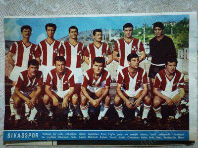 1967 SIVASSPOR  FUTBOL TAKIMI  Hayat Dergisi Orta Boy Poster  24x16 cm