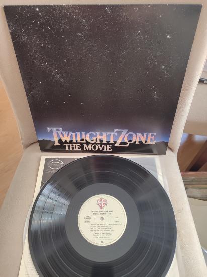 TWILIGHT ZONE The Movie - Jerry Goldsmith - Soundtrack 1983 Japonya Basım  LP Plak Albüm Nadir 2.el