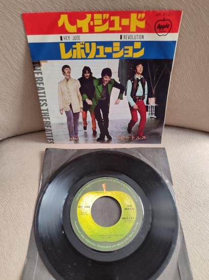 BEATLES - Hey Jude - 1968 Japonya  Basım 45lik Plak - Apple