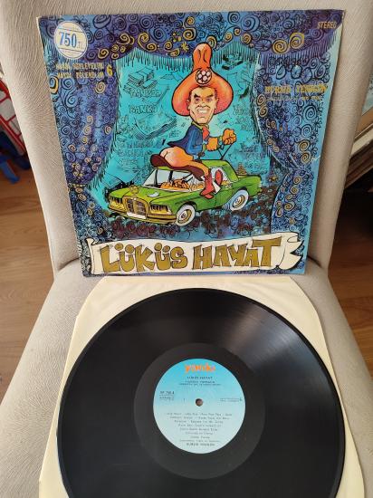Hurşid Yenigün Saz ve Vokal Grubu - LÜKÜS HAYAT  - 1980 Türkiye Basım LP Plak