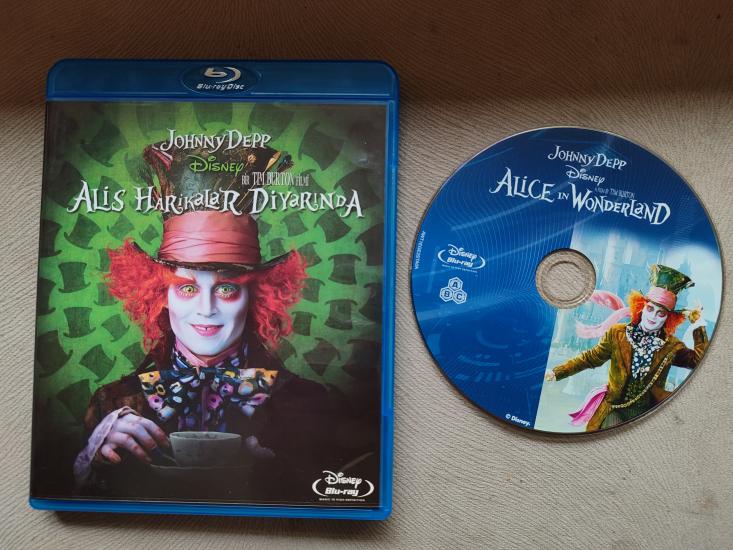 ALİS HARİKALAR DİYARINDA - Tim Burton - 2. El   Blue-ray Disc Film