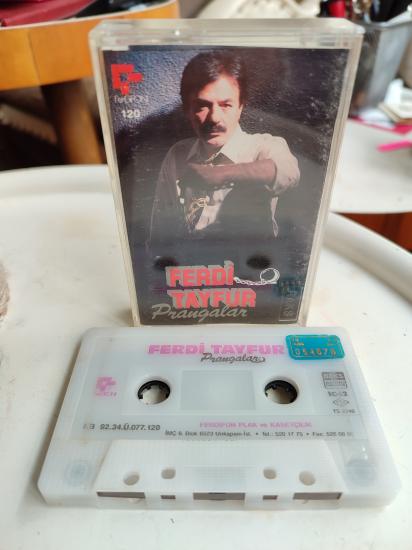 FERDİ TAYFUR - Prangalar  - 1992 Türkiye Basım  Nadir Kaset / Mavi Bandrol 2.el