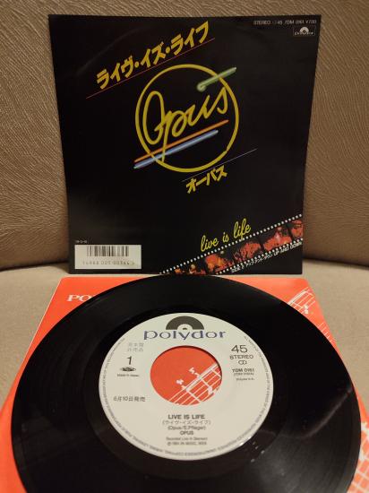 OPUS - Live is Life - 1984 Japonya Basım Nadir 45lik Plak