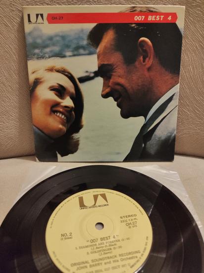 John Barry & His Orchestra ‎ 007 Best 4 Soundtrack  - 1972 Japonya Basım Nadir 45lik EP Plak 2.el