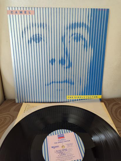 CAMEL - Single Factor - 1982 Japonya  Basım Plak Albüm