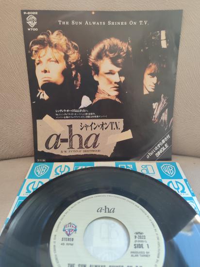 A-HA  - The Sun Always Shines On T.V. - Japonya 1985 Basım 45lik Plak