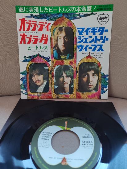 THE BEATLES  Ob-la-di , Ob-la-da / While My Guitar Gently Weeps  Japonya 1969 Basım 45lik Plak 2.EL